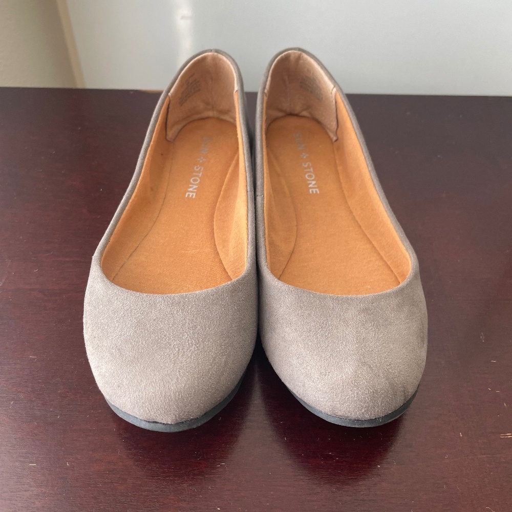 Gray Rounded Toe Flats - Picture 2 of 7